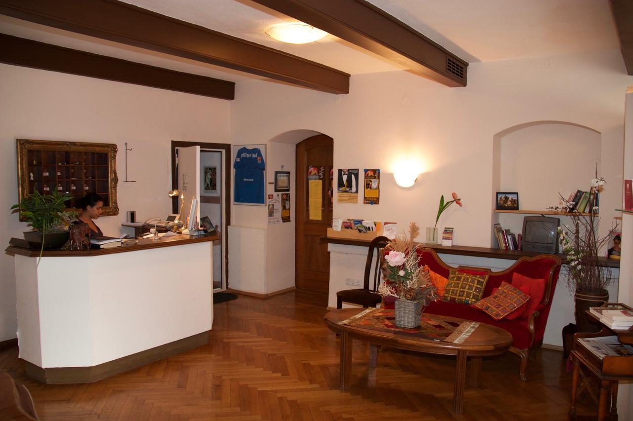 Icc Pfaelzer Hof - Hotel & Seminarhaus シェーナウ エクステリア 写真